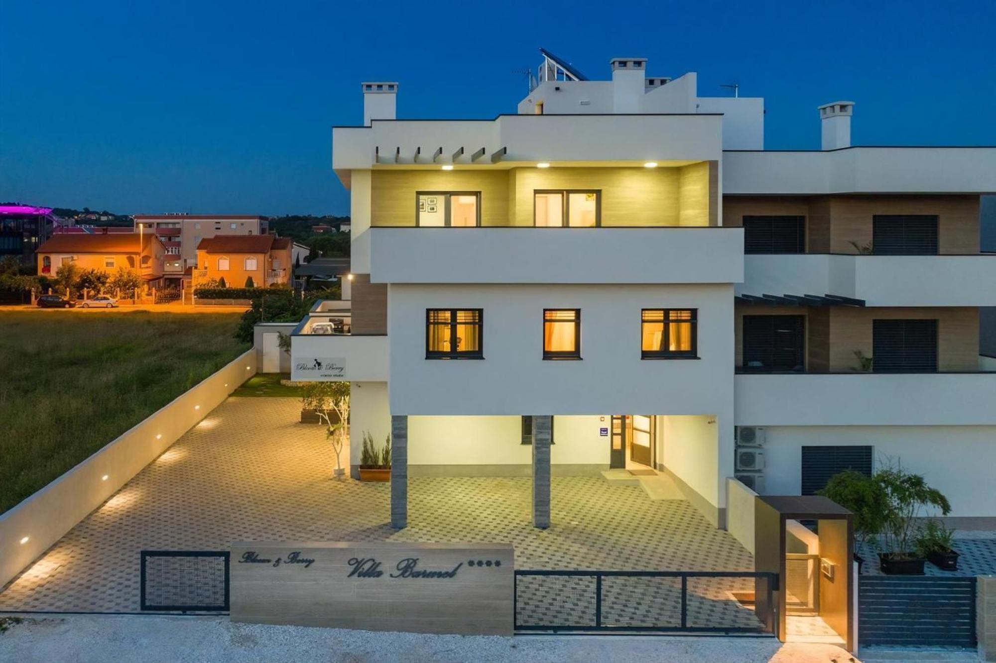 Barmel 2 Mit Balkon Appartement *
