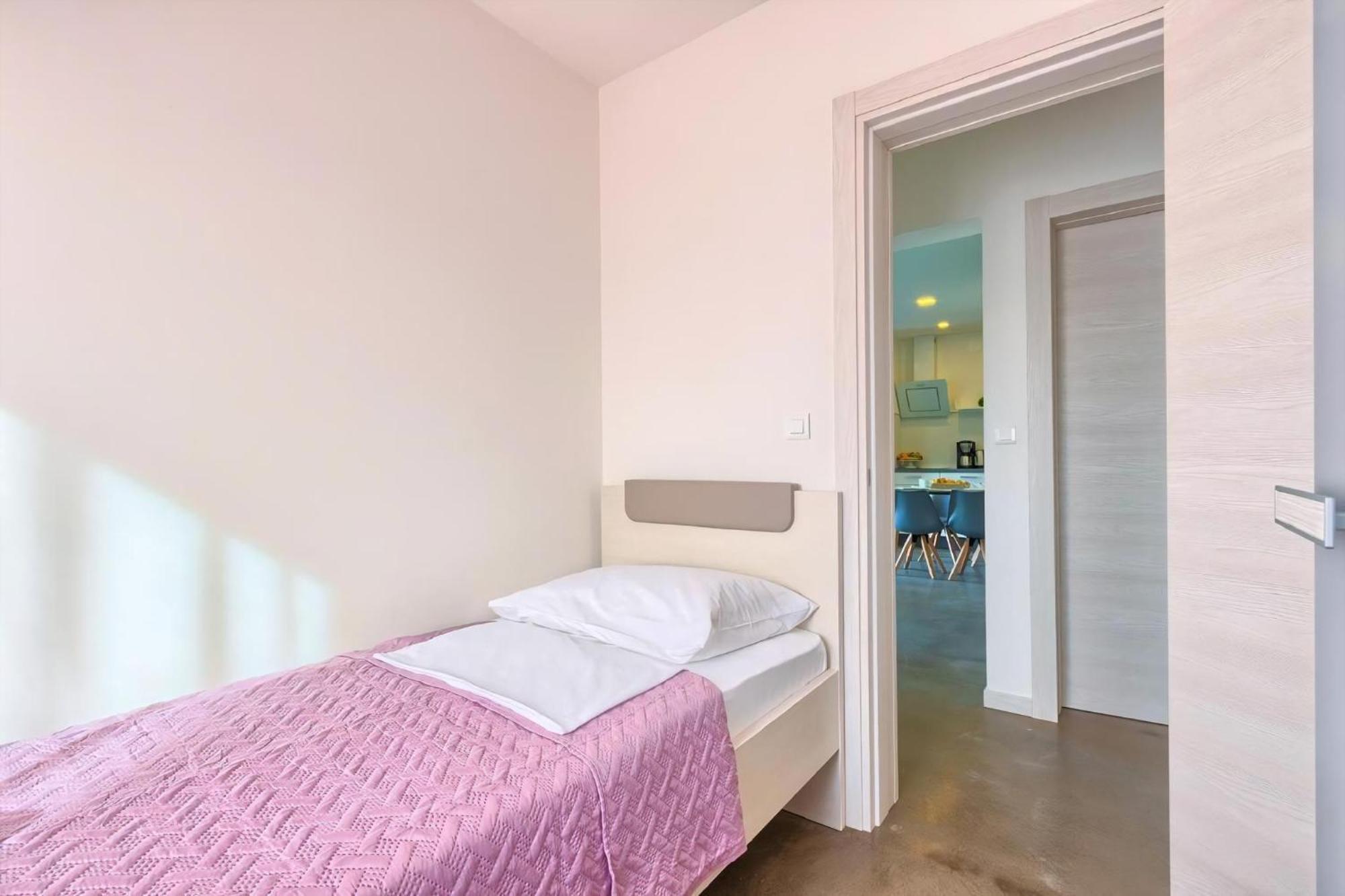 Barmel 2 Mit Balkon Appartement *