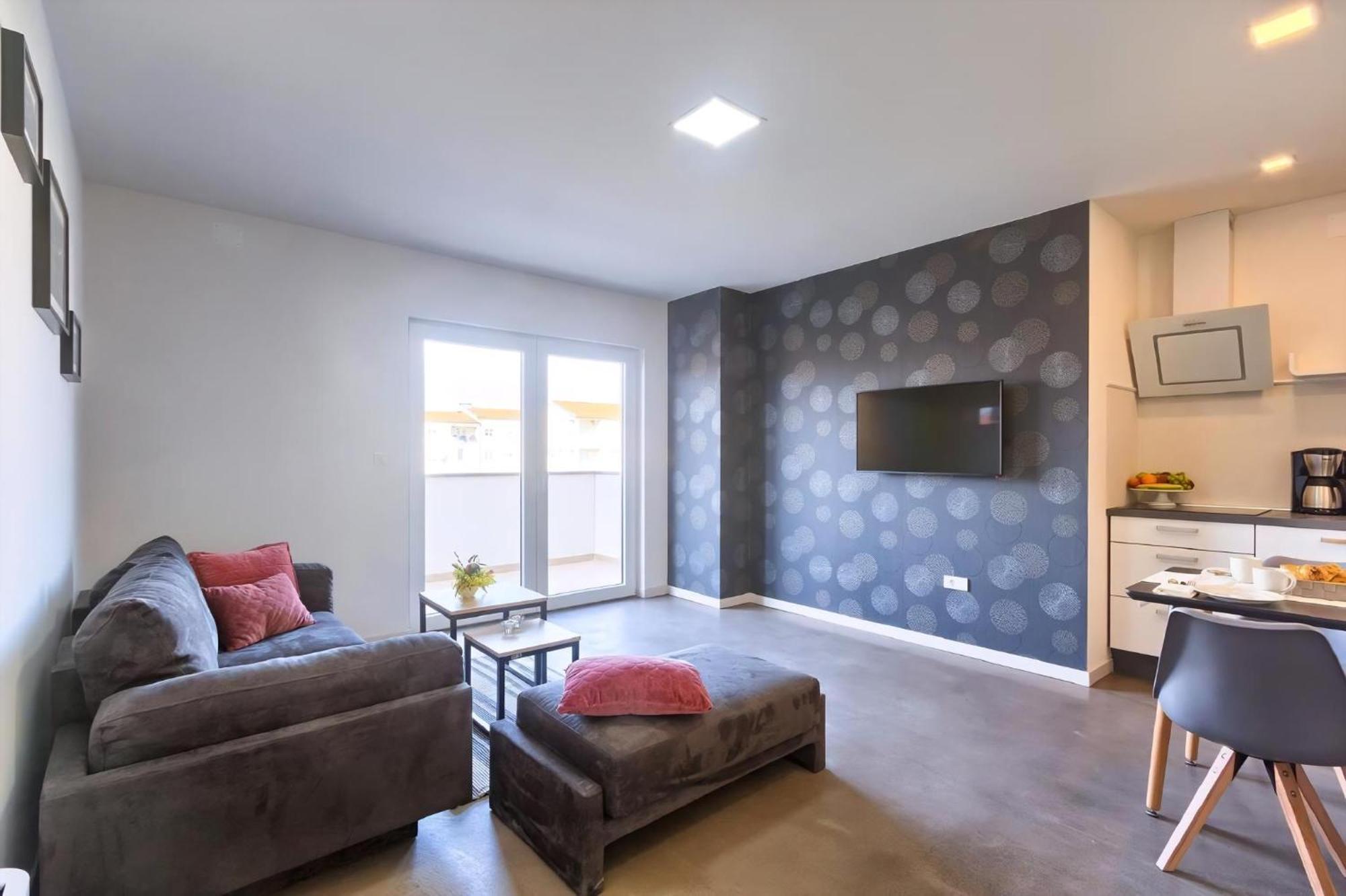 Barmel 2 Mit Balkon Apartman *